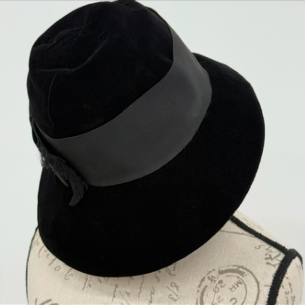 Vintage Black Dachettes Hat